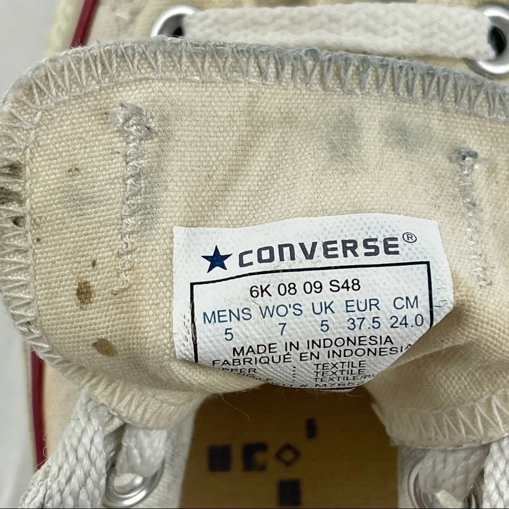 Converse All Stars Womens Size 7 White Low Top Chuck Taylor - Picture 2 of 7